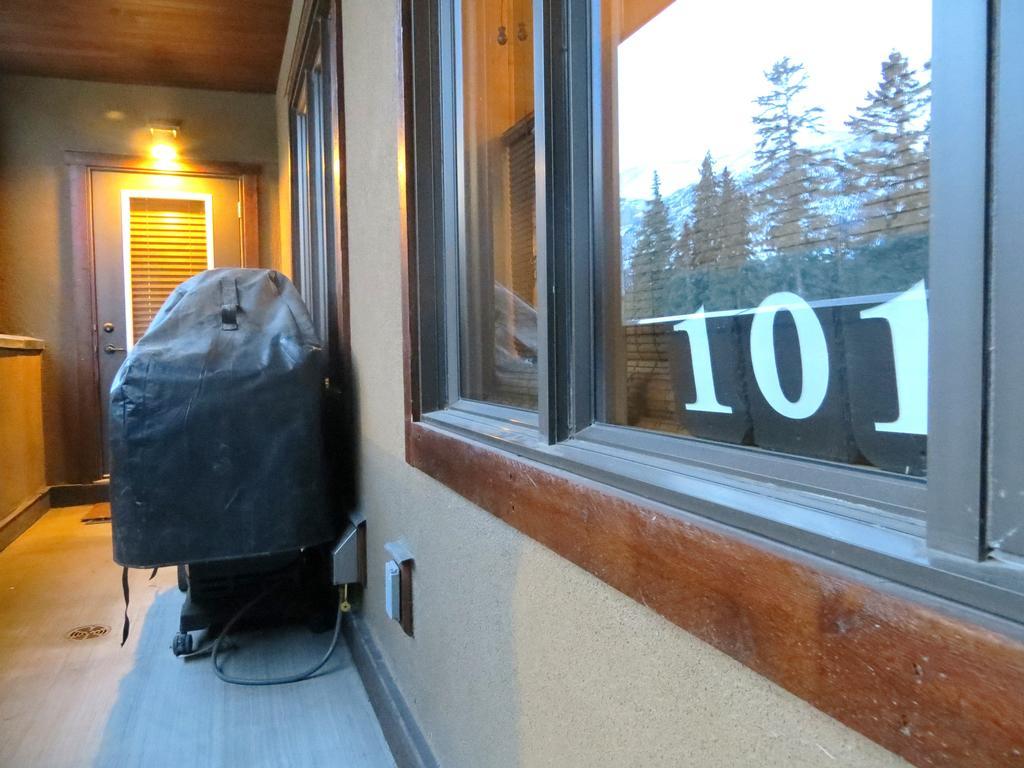Luxury Canmore Vacations Zimmer foto