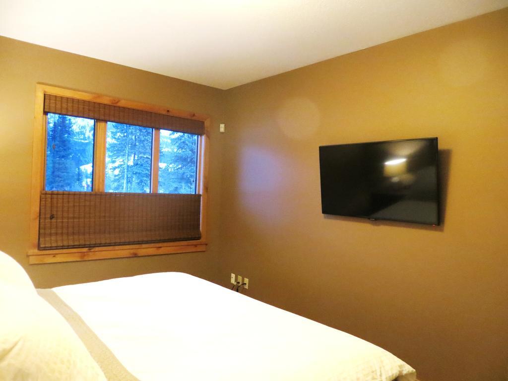 Ferienwohnung Luxury Canmore Vacations Zimmer foto