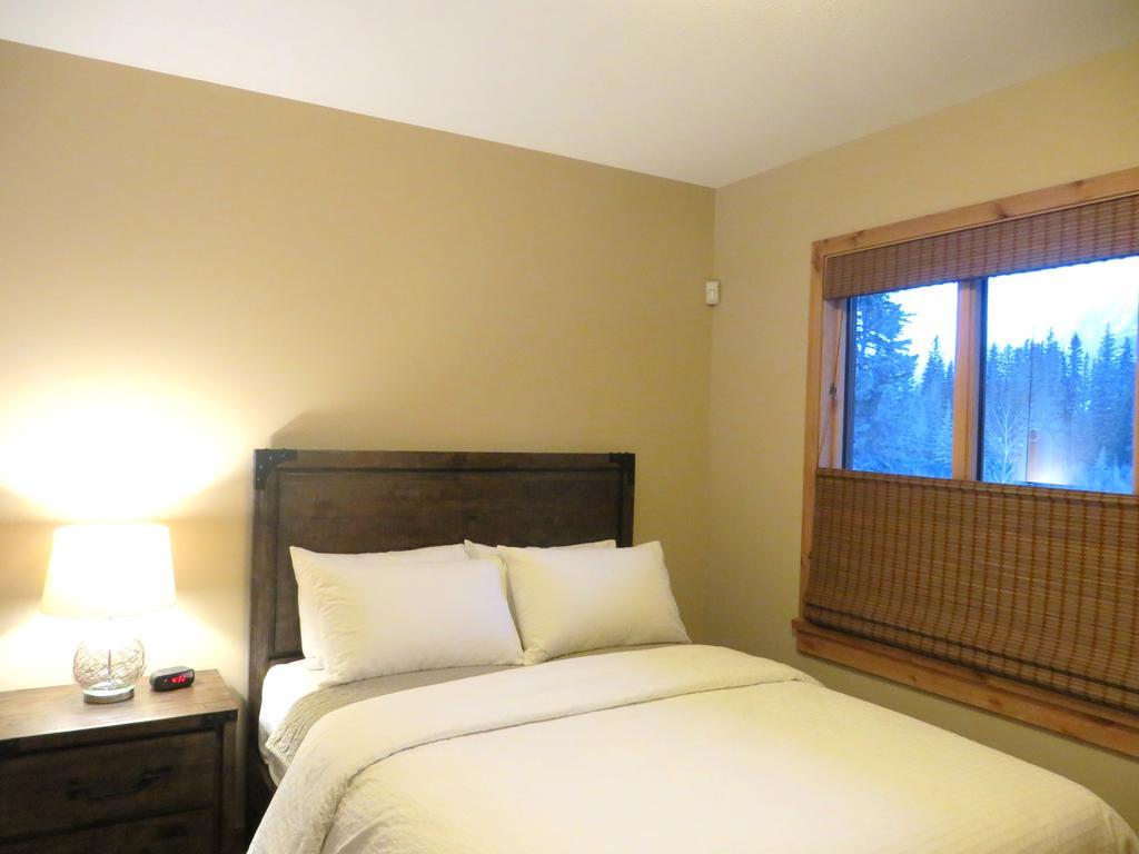 Ferienwohnung Luxury Canmore Vacations Zimmer foto